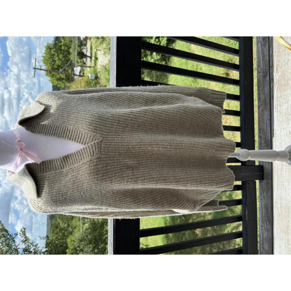 Natural Reflections -Cozy V-Neck Pullover Sweater with Collar Size M - NWT